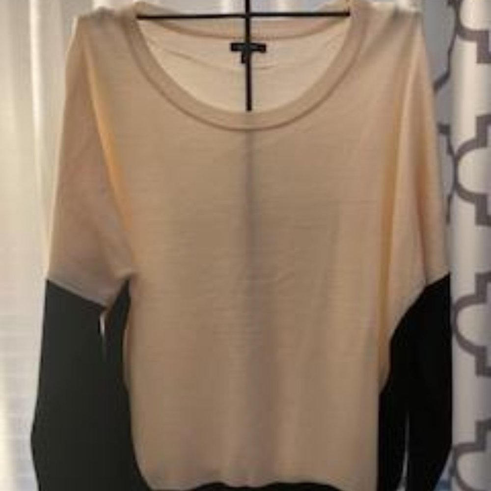 APT 9 Sweater